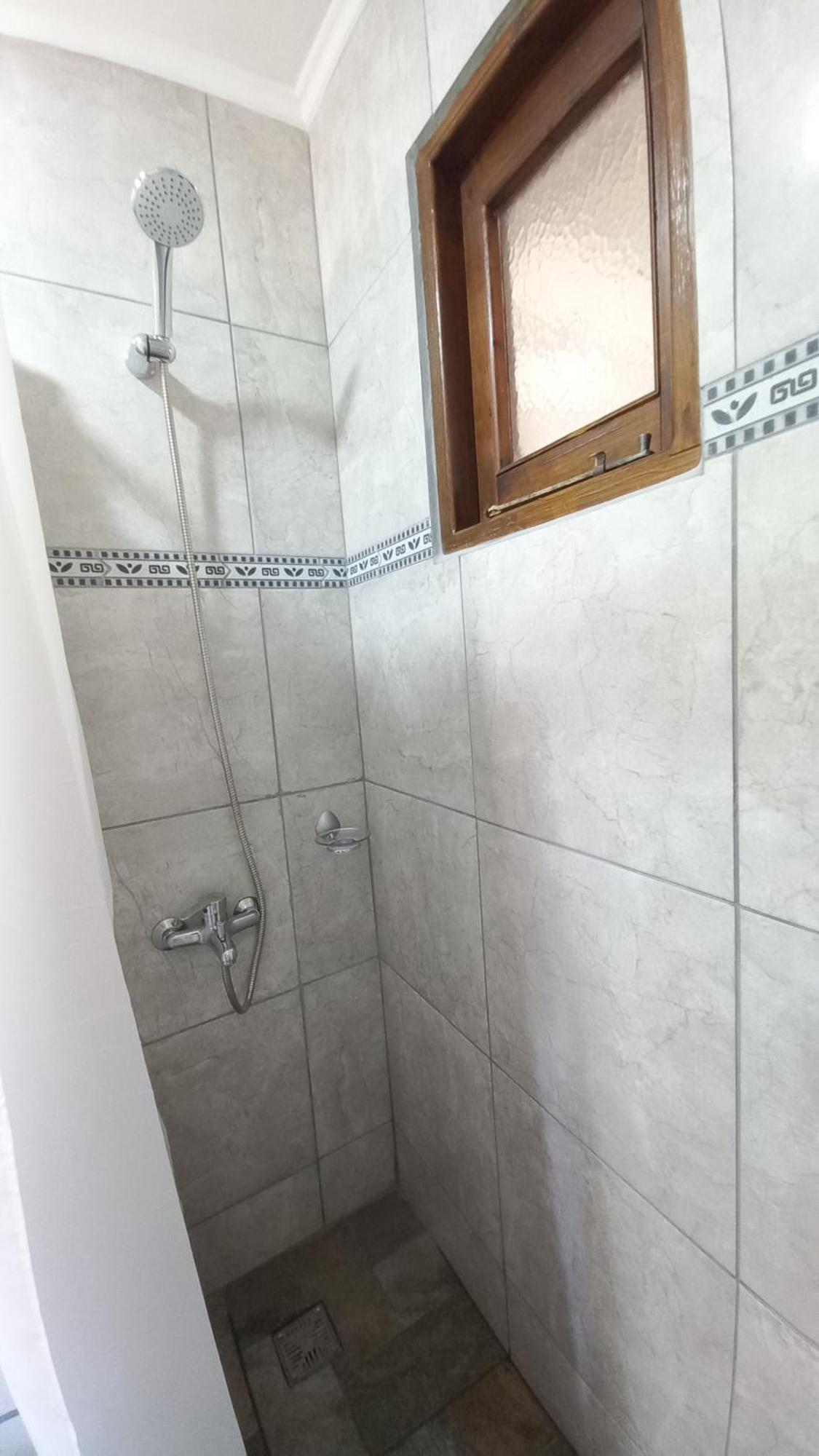 La Amarilla